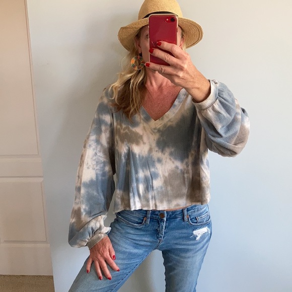 Cropped, Blue & Grey Tie Dye Top - Picture 2 of 8